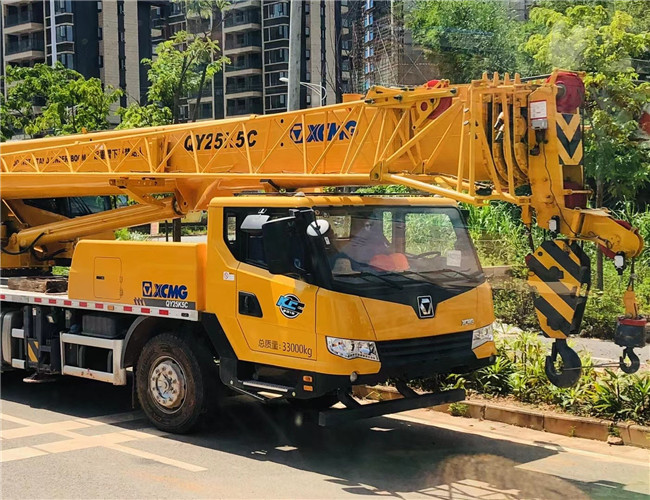 隆子县大件设备吊装租赁吊车